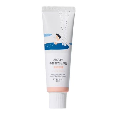 Крем солнцезащитный с тонирующим эффектом Round Lab Moisturizing sunscreen SPF 50+ PA++++, 50мл